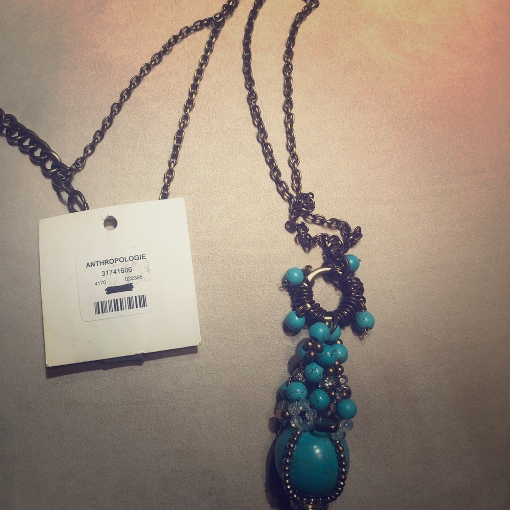 Beautiful Statement necklace.